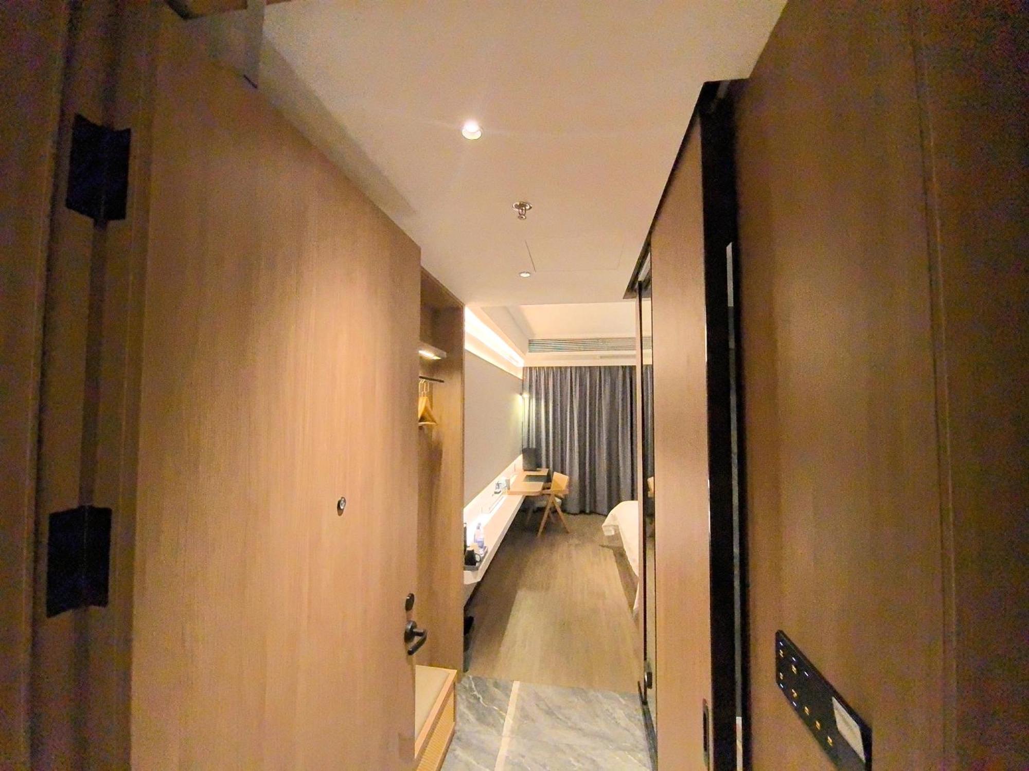 Luyue Hotel Movie Hotel Huaqiangbei Convention And Exhibition Center Branch Shenzhen Exteriör bild
