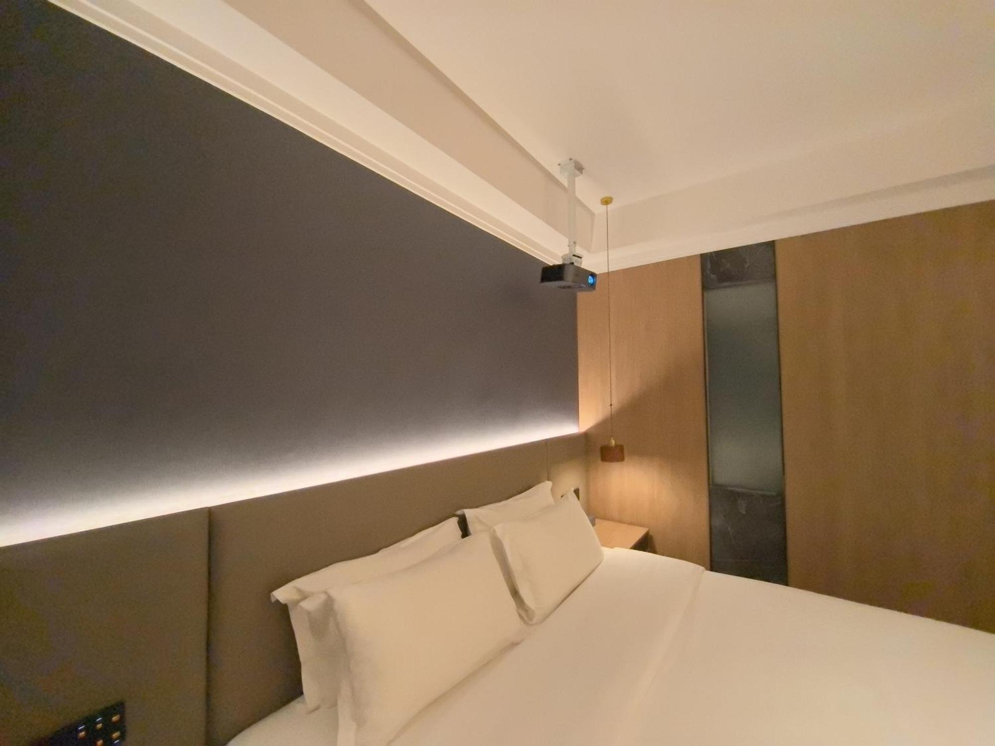 Luyue Hotel Movie Hotel Huaqiangbei Convention And Exhibition Center Branch Shenzhen Exteriör bild
